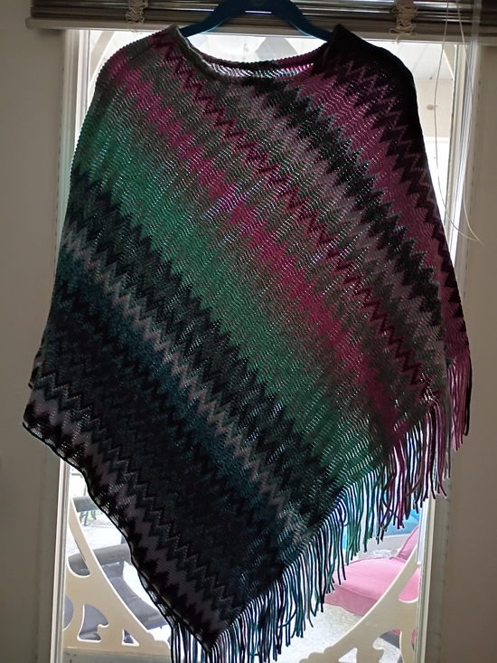 Sweaters - Handwoven Zigzag Fringe Poncho - Multicolor (Green, Pink, Black)